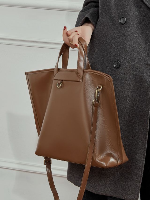 Elova Handcrafted Genuine Leather Crossbody Bag in Black - E764 view 8