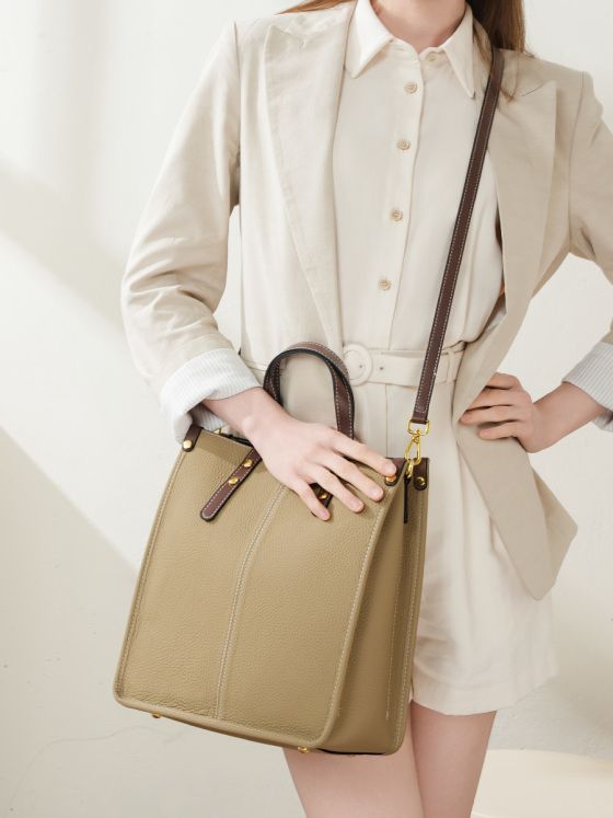 Elova Handcrafted Genuine Leather Tote Bag in Black - E633 view 2