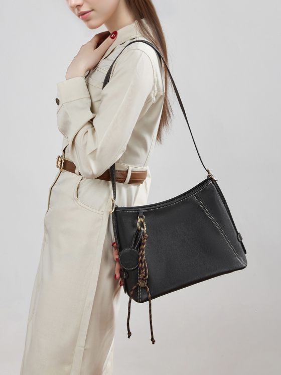 Elova Handcrafted Genuine Leather Hobo Bag in Black - E814 view 6