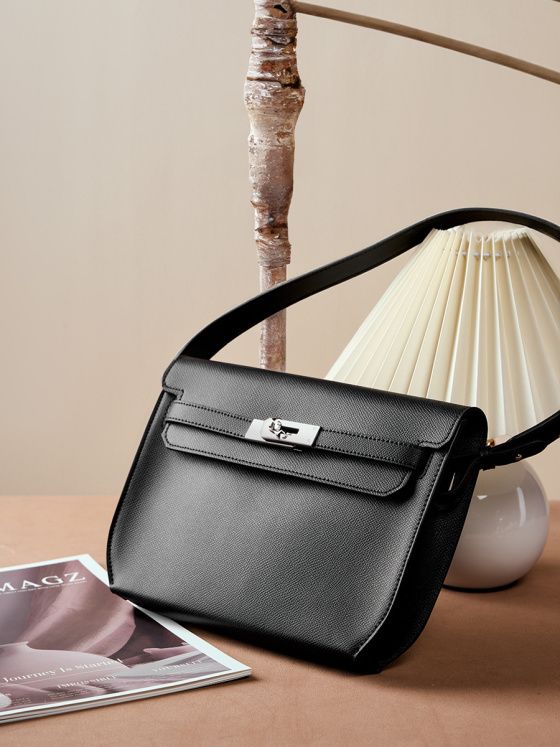 Elova Handcrafted Genuine Leather Crossbody Bag in Black - E262 view 7