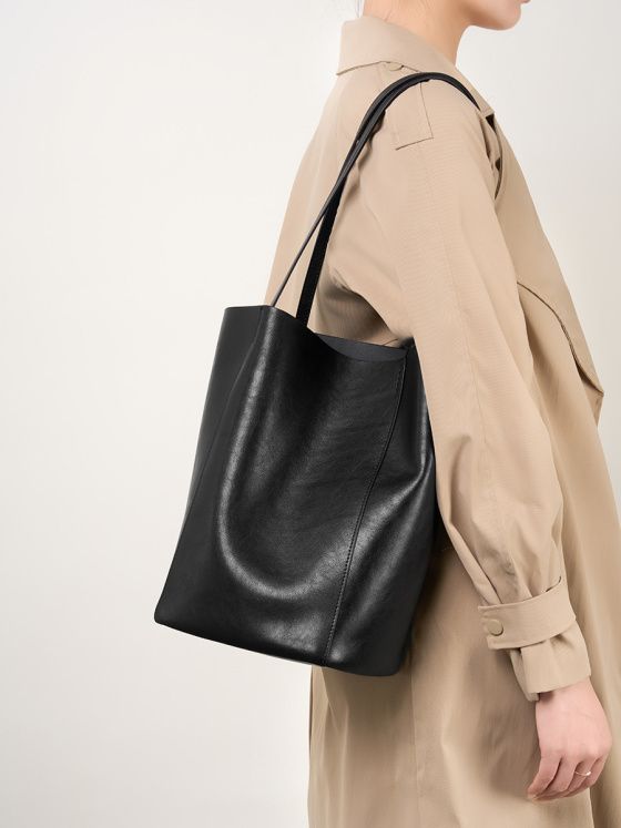 Elova Handcrafted Genuine Leather Tote Bag in Black - E238 view 4