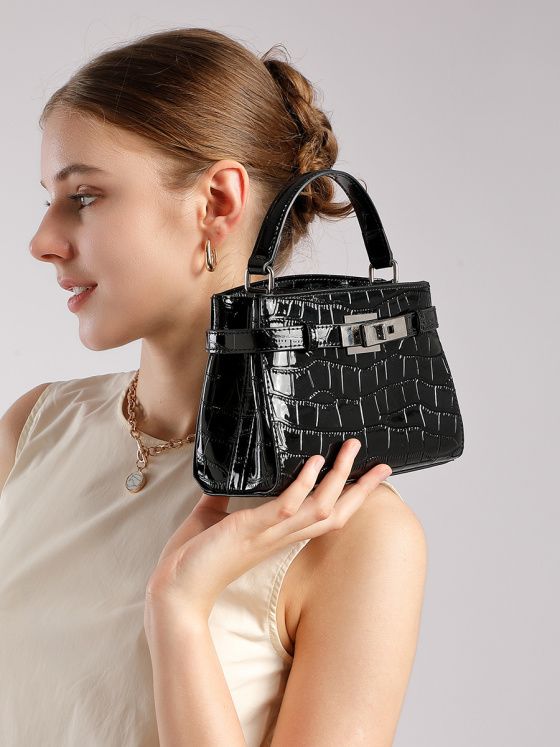 Elova Handcrafted Genuine Leather Crossbody Bag in Black - E707 view 6