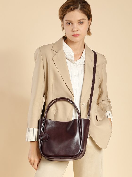 Elova Handcrafted Genuine Leather Crossbody Bag in Black - E502 view 3