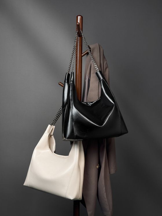 Elova Handcrafted Genuine Leather Tote Bag in Black - E279 view 5