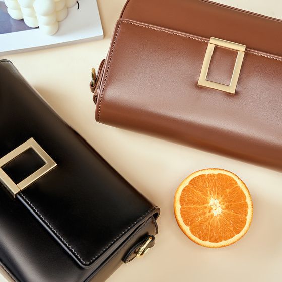 Elova Handcrafted Genuine Leather Crossbody Bag in Black - E163 view 5