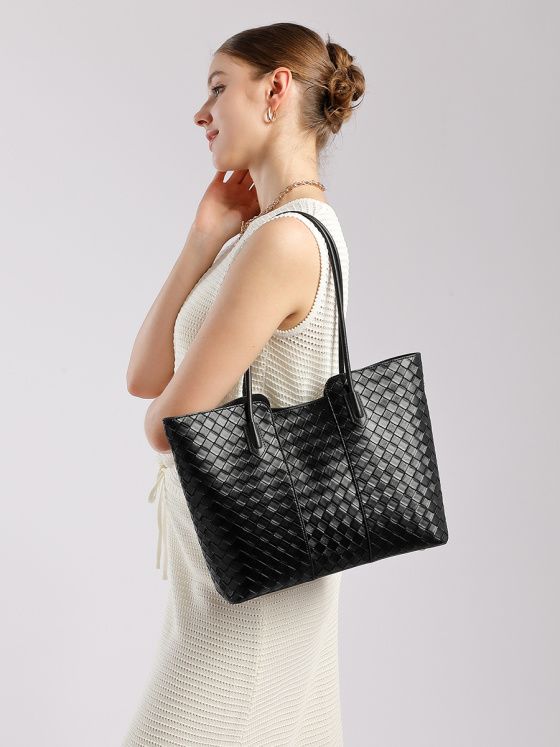 Elova Handcrafted Genuine Leather Bag in Black - E706 view 3