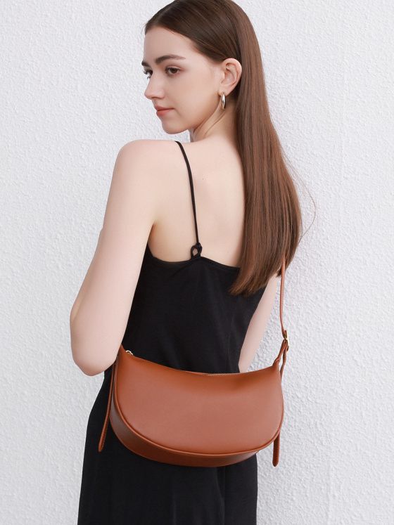 Elova Handcrafted Genuine Leather Crossbody Bag in Black - E286 view 3