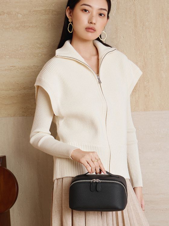 Elova Handcrafted Genuine Leather Bag in Black - E734 view 3