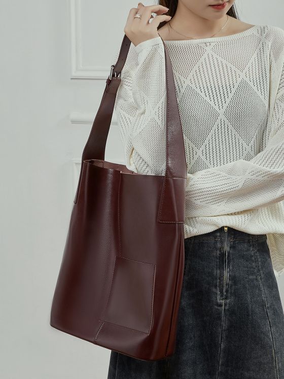 Elova Handcrafted Genuine Leather Tote Bag in Black - E767 view 5