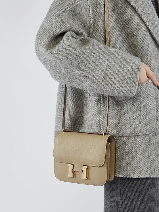 Elova Handcrafted Genuine Leather H2024 Crossbody Bag in Black - E488 view 3