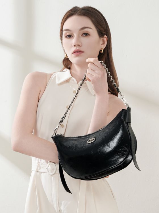 Elova Handcrafted Genuine Leather Crossbody Bag in Black - E624 view 8