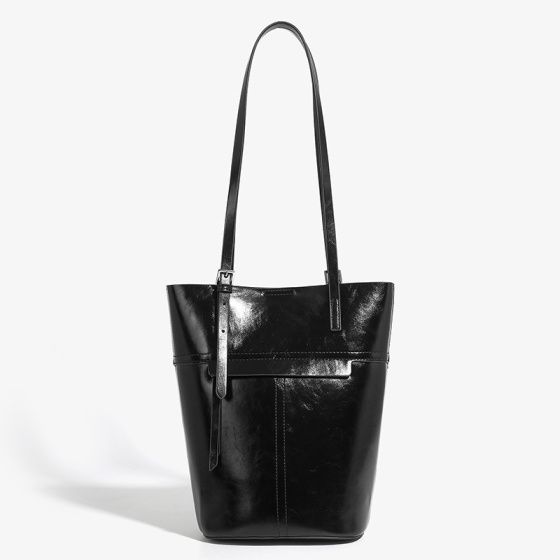 Elova Handcrafted Genuine Leather Tote Bag in Black - E190 view 4
