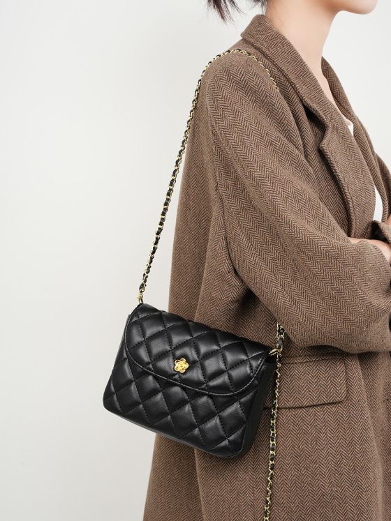 Elova Handcrafted Genuine Leather Crossbody Bag in Black - E233 view 3