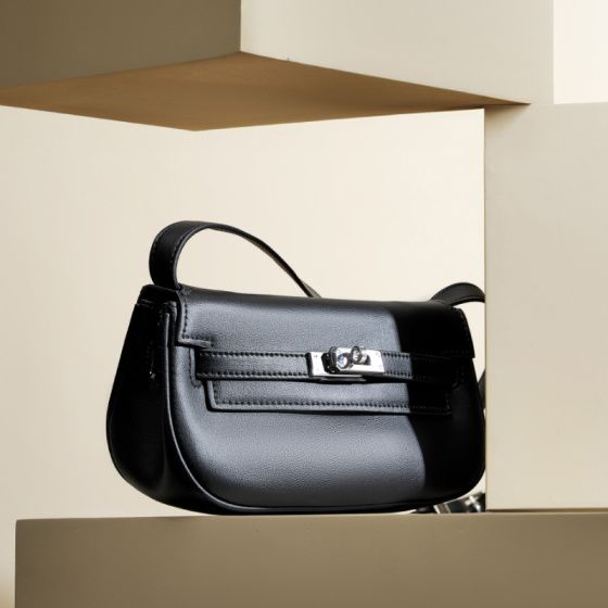 Elova Handcrafted Genuine Leather Crossbody Bag in Black - E454 view 6