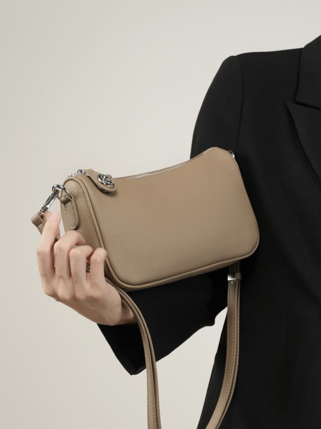 Elova Handcrafted Genuine Leather Crossbody Bag in Black - E459 view 8