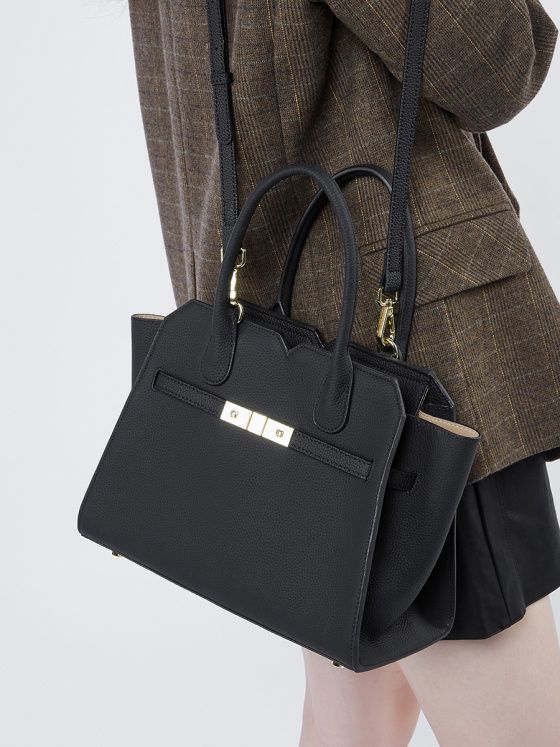 Elova Handcrafted Genuine Leather Crossbody Bag in Black - E505 view 5