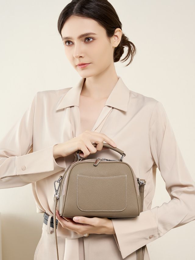 Elova Handcrafted Genuine Leather Crossbody Bag in Black - E385 view 8