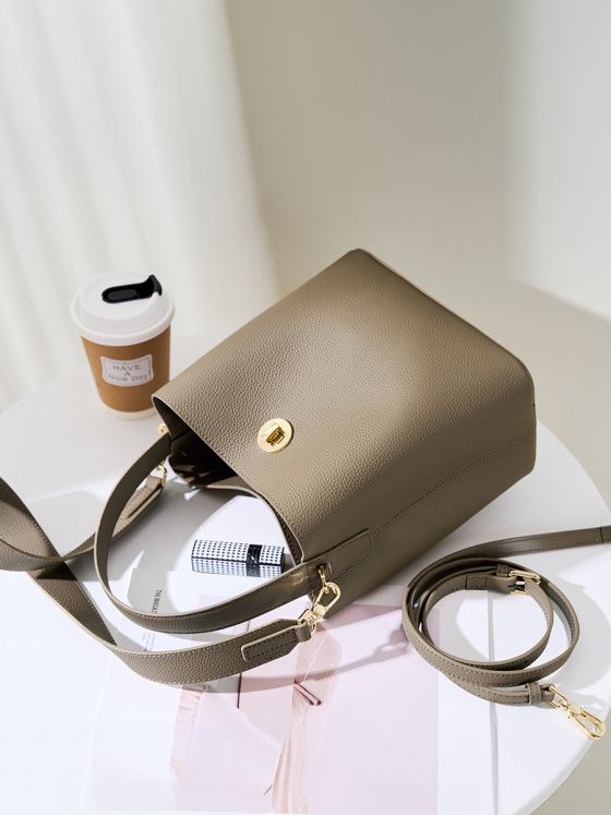 Elova Handcrafted Genuine Leather Crossbody Bag in Black - E202 view 6