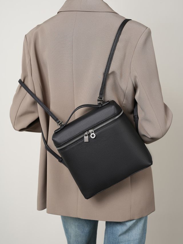 Elova Handcrafted Genuine Leather Piana Bag in Black - E266 view 8