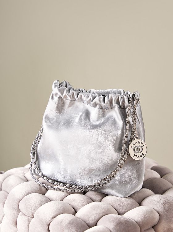 Elova Handcrafted Genuine Leather Crossbody Bag in Green - E199 view 7