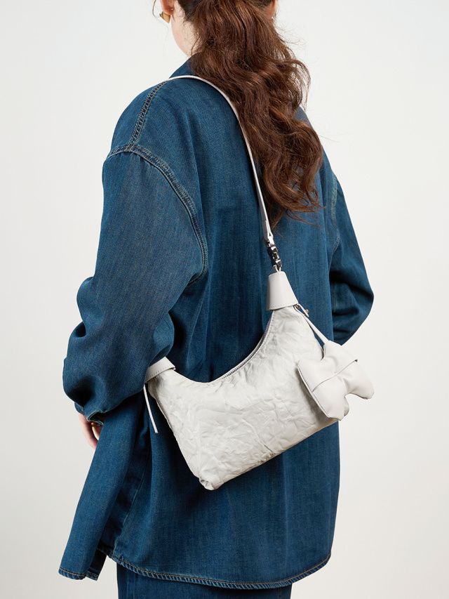 Elova Handcrafted Genuine Leather Crossbody Bag in Black - E197 view 8