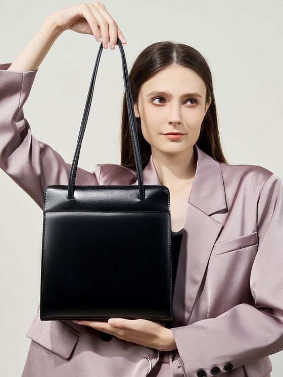 Elova Handcrafted Genuine Leather Tote Bag in Black - E388 view 4