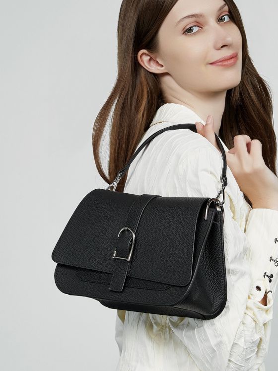 Elova Handcrafted Genuine Leather Crossbody Bag in Black - E654 view 8