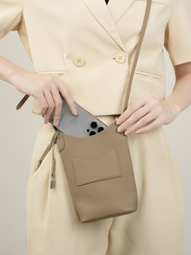 Elova Handcrafted Genuine Leather Mini Crossbody Bag in Black - E440 view 7