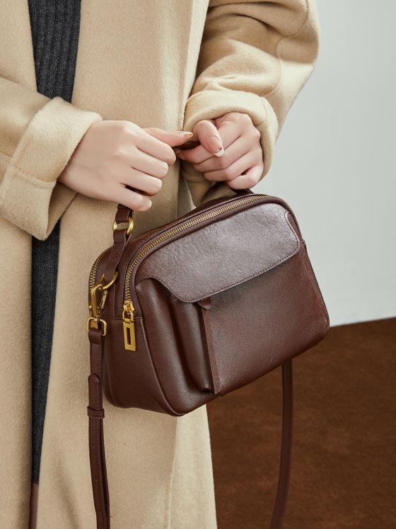 Elova Handcrafted Genuine Leather Crossbody Bag in Black - E786 view 5