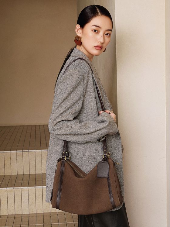 Elova Handcrafted Genuine Leather Crossbody Bag in Brown - E738 view 3