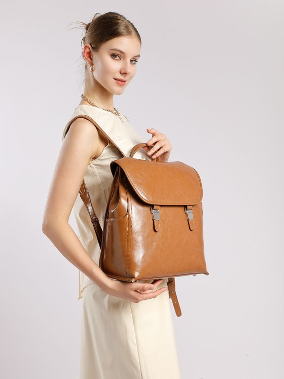 Elova Handcrafted Genuine Leather Backpack in Black - E715 view 2