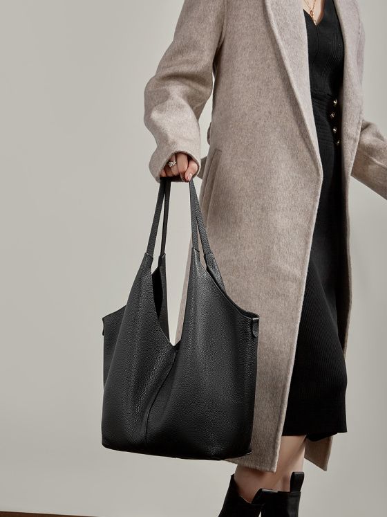 Elova Handcrafted Genuine Leather Tote Bag in Black - E801 view 5