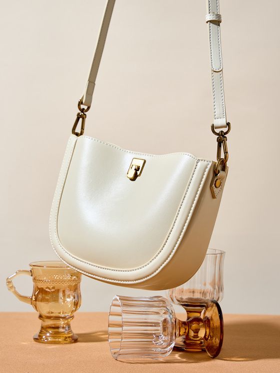 Elova Handcrafted Genuine Leather Crossbody Bag in Black - E343 view 7