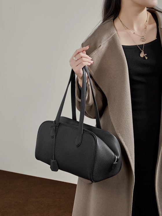 Elova Handcrafted Genuine Leather Tote Bag in Black - E807 view 5