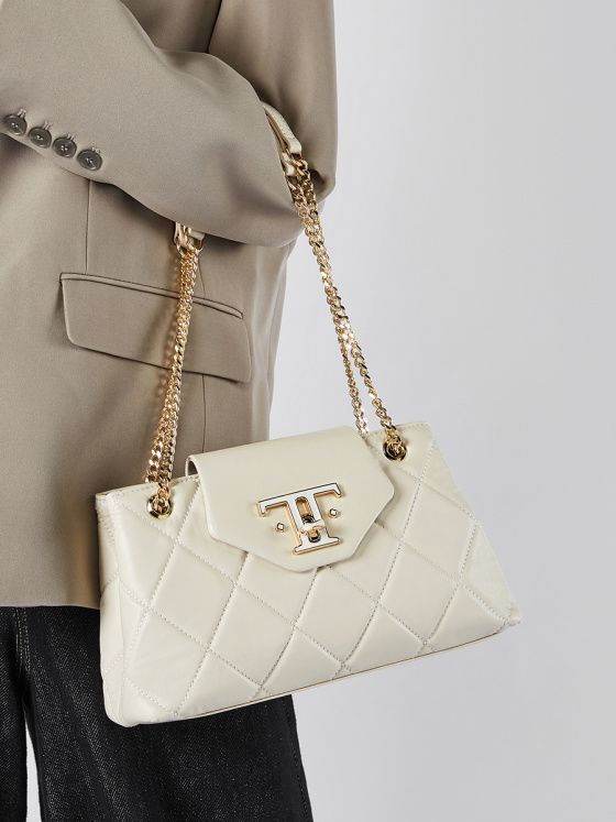 Elova Handcrafted Genuine Leather Crossbody Bag in Black - E563 view 6