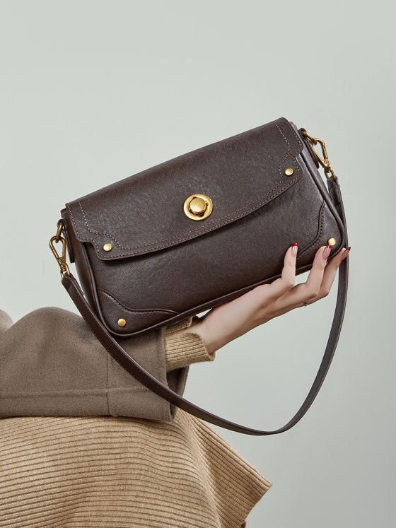 Elova Handcrafted Genuine Leather Crossbody Bag in Black - E796 view 2