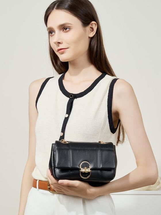 Elova Handcrafted Genuine Leather Crossbody Bag in Black - E390 view 4