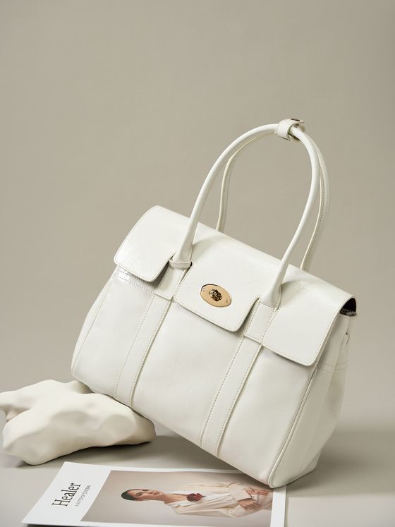 Elova Handcrafted Genuine Leather Tote Bag in Black - E256 view 6