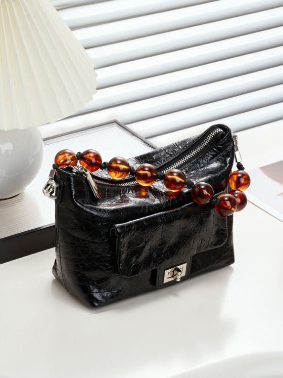 Elova Handcrafted Genuine Leather Crossbody Bag in Black - E474 view 6