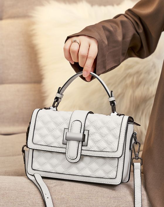 Elova Handcrafted Genuine Leather Crossbody Bag in Black - E327 view 3