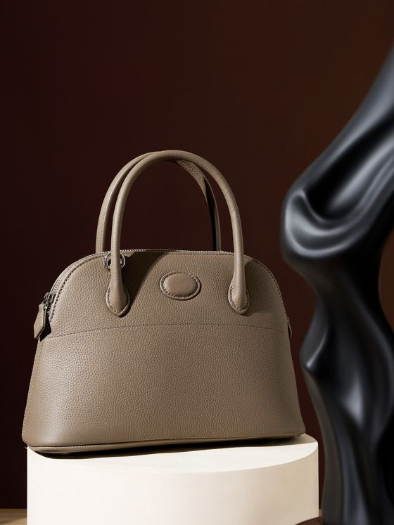 Elova Handcrafted Genuine Leather Bag in Black - E406 view 6