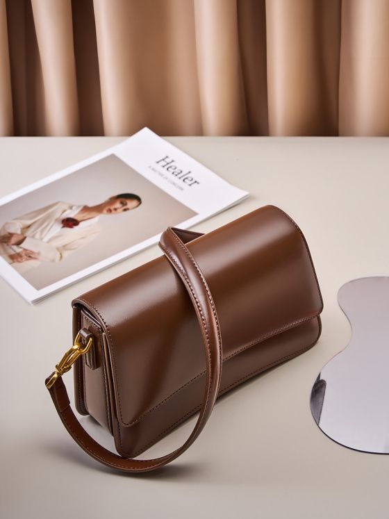 Elova Handcrafted Genuine Leather Crossbody Bag in Black - E228 view 6