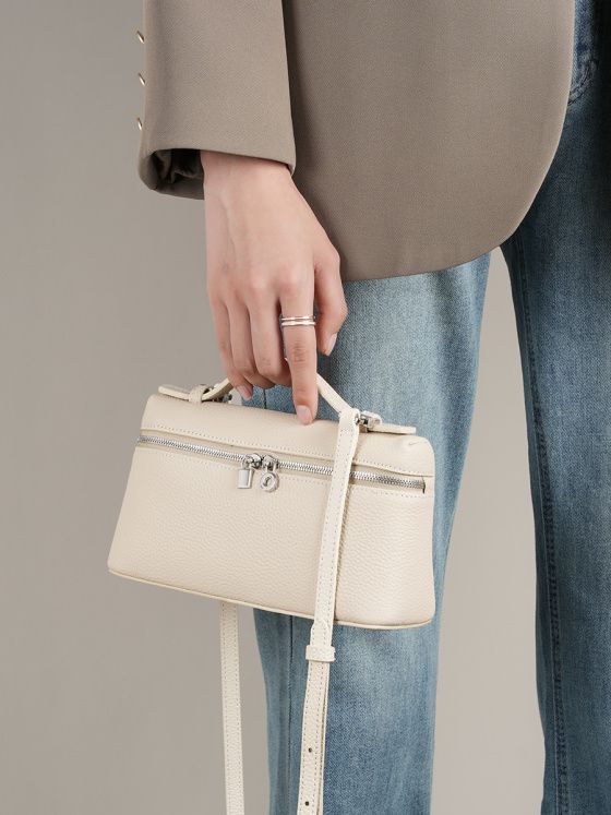 Elova Handcrafted Genuine Leather Lp192024gigi Crossbody Bag in Black - E277