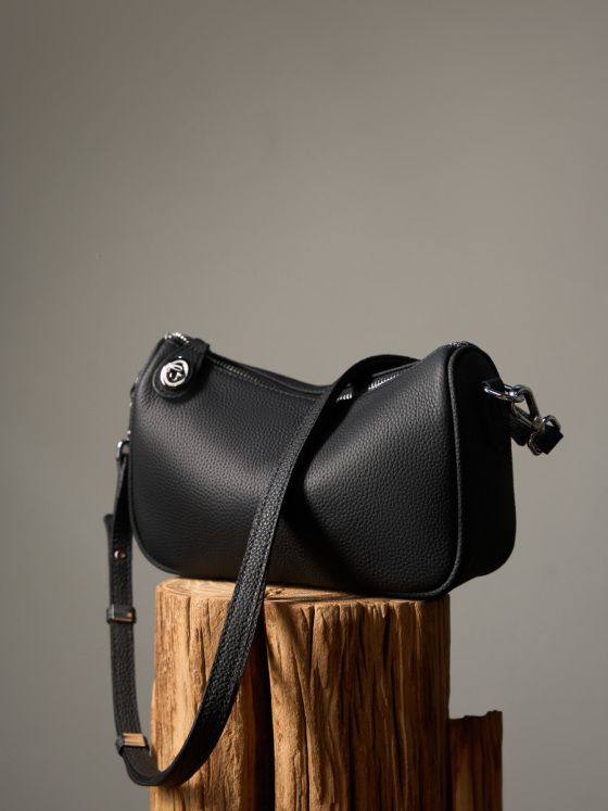 Elova Handcrafted Genuine Leather Crossbody Bag in Black - E459 view 6