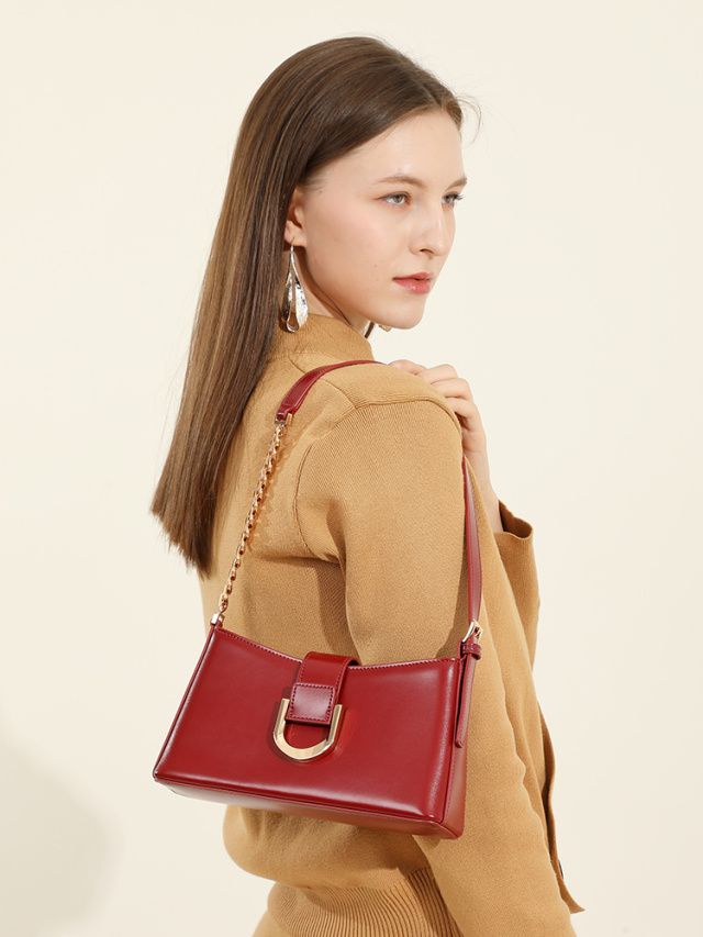 Elova Handcrafted Genuine Leather Crossbody Bag in Black - E612 view 7