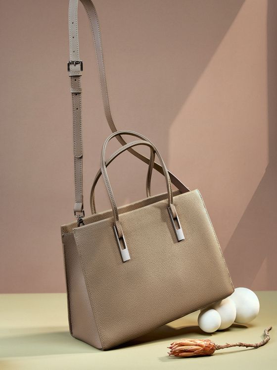 Elova Handcrafted Genuine Leather Tote Bag in Black - E272 view 5