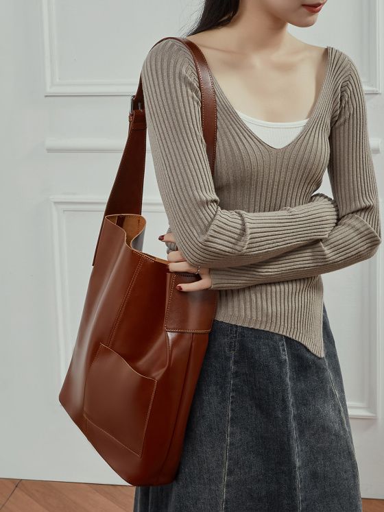 Elova Handcrafted Genuine Leather Tote Bag in Black - E767 view 2