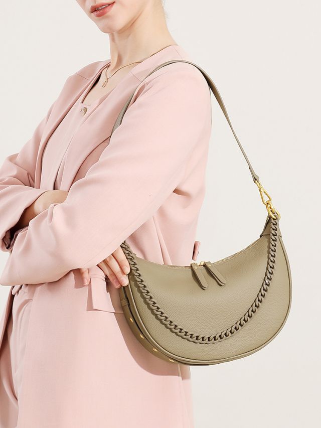 Elova Handcrafted Genuine Leather Bag in Black - E588 view 6