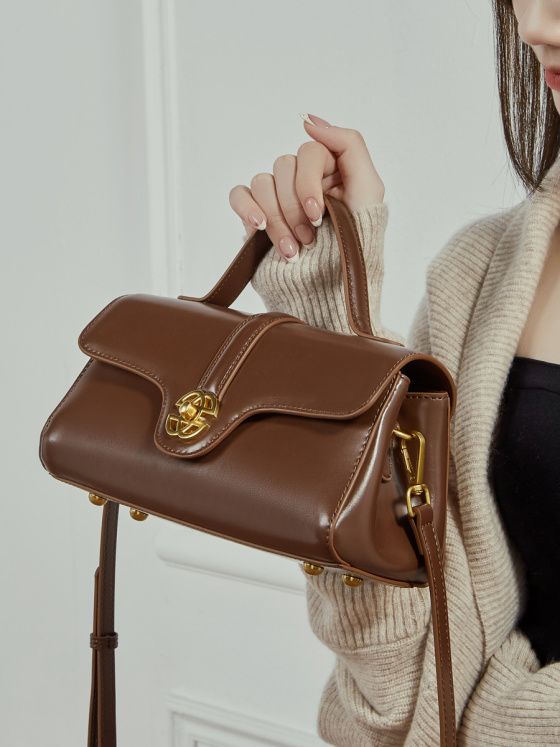 Elova Handcrafted Genuine Leather Crossbody Bag in Black - E759 view 5