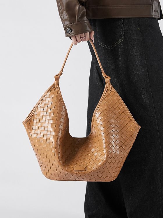 Elova Handcrafted Genuine Leather Tote Bag in Black - E487 view 8